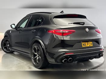 Used Alfa Romeo Stelvio 2018 for sale - 79816292: Photo