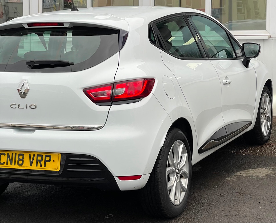 Used Renault Clio 2018 for sale - 76818054: Photo 10