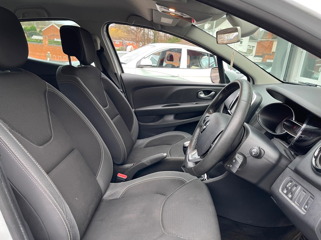 Used Renault Clio 2018 for sale - 76818054: Photo 11