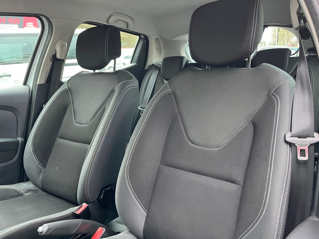 Used Renault Clio 2018 for sale - 76818054: Photo 19