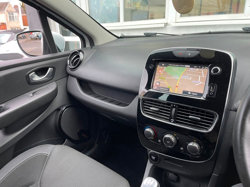 Used Renault Clio 2018 for sale - 76818054: Photo 23