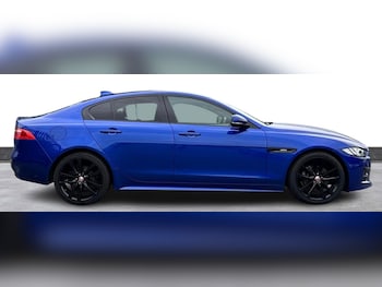 Used Jaguar XE 2018 for sale - 75742897: Photo