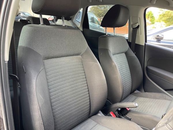 Used Volkswagen Polo 2011 for sale - 75726731: Photo 11