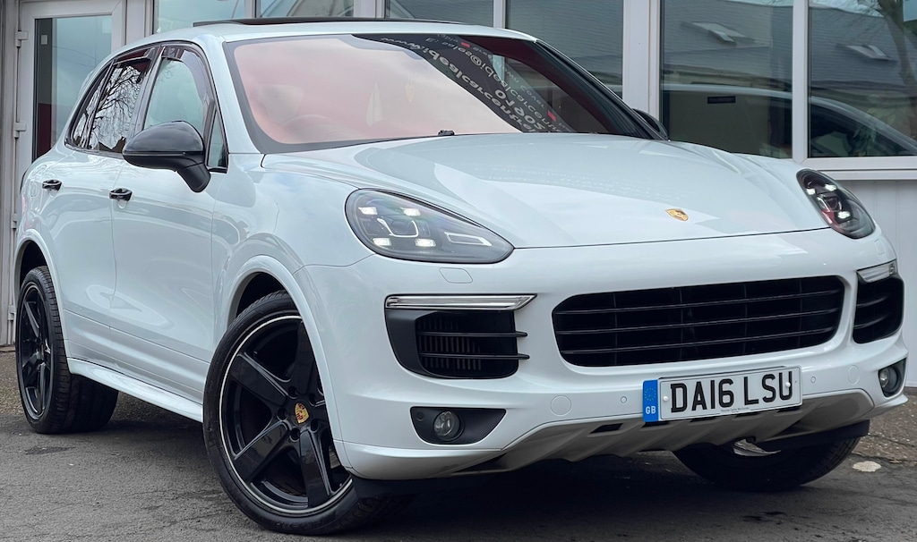 Used Porsche Cayenne 2016 for sale - 77631003: Photo 2