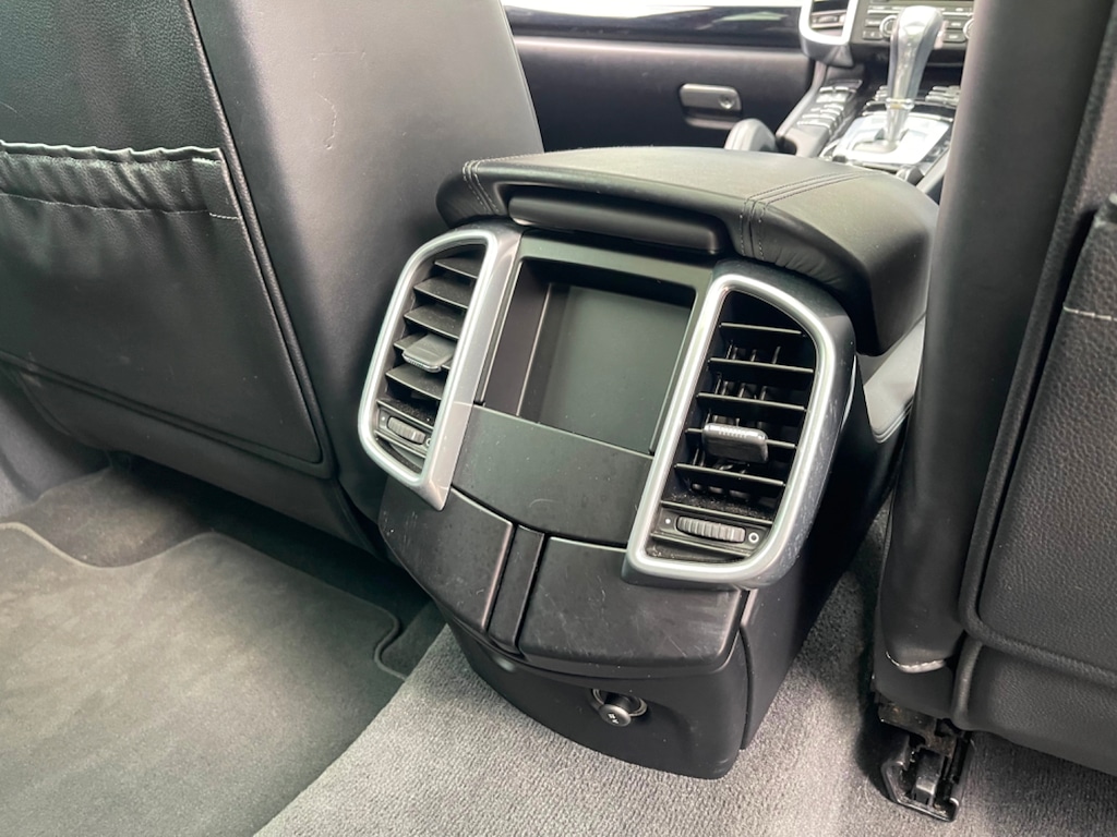 Used Porsche Cayenne 2016 for sale - 77631003: Photo 21