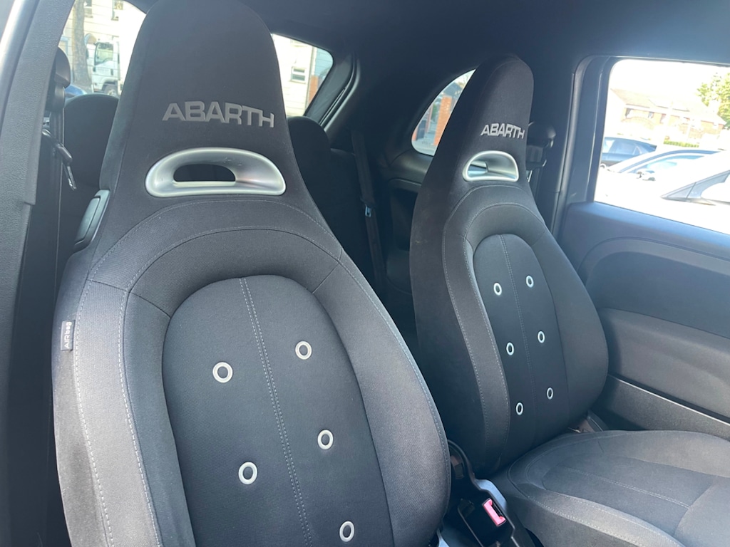Used Abarth 595 2018 for sale - 77450131: Photo 10