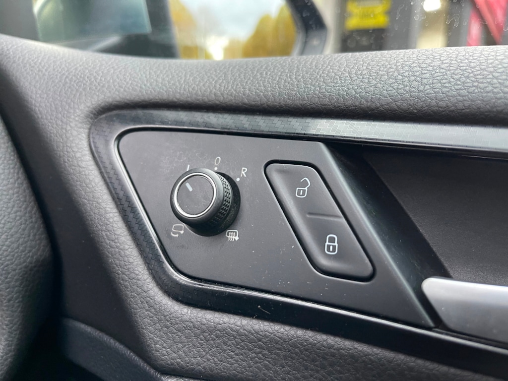 Used Volkswagen Golf 2015 for sale - 76351132: Photo 17