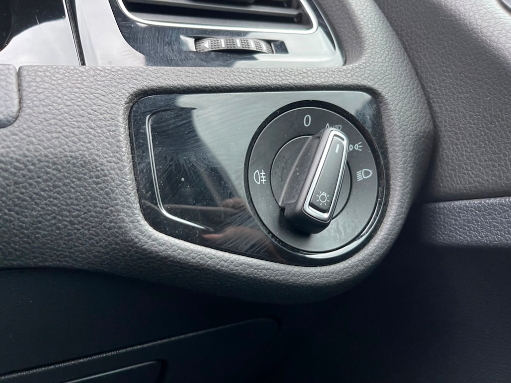 Used Volkswagen Golf 2015 for sale - 76351132: Photo 22