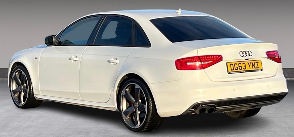 Used Audi A4 2013 for sale - 76731883: Photo 2