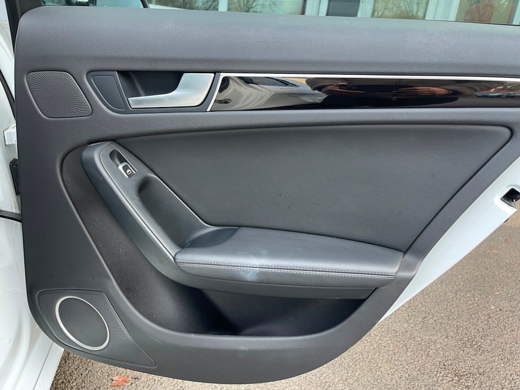 Used Audi A4 2013 for sale - 76731883: Photo 22