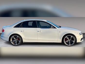 Used Audi A4 2013 for sale - 76731883: Photo