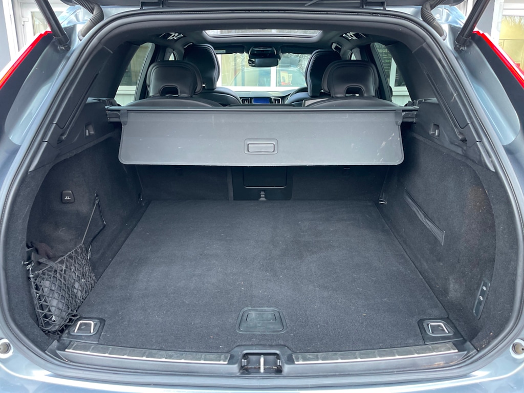 Used Volvo XC60 2020 for sale - 77679110: Photo 20