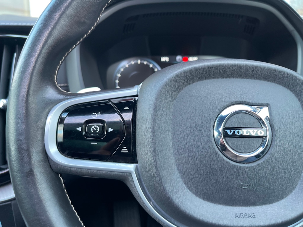 Used Volvo XC60 2020 for sale - 77679110: Photo 26