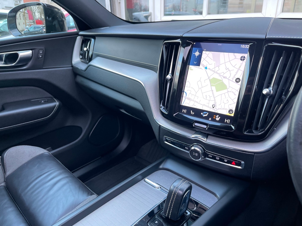 Used Volvo XC60 2020 for sale - 77679110: Photo 33