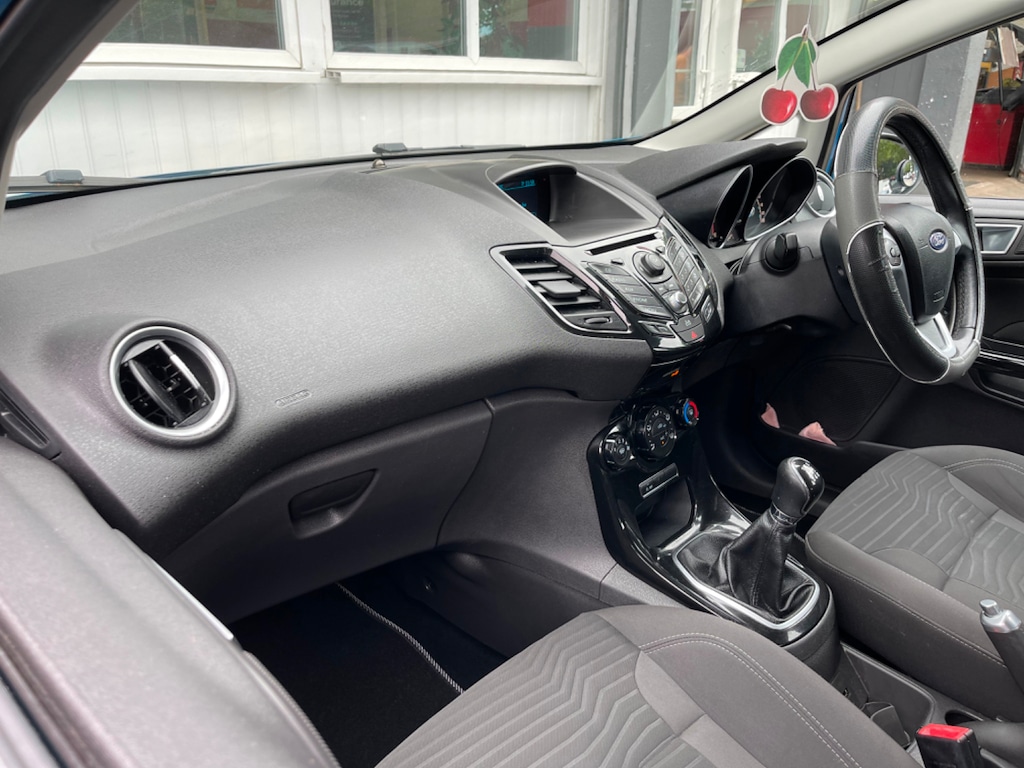Used Ford Fiesta 2013 for sale - 76067254: Photo 18