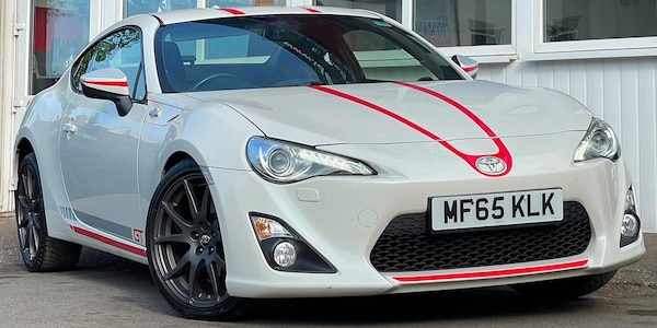 Used Toyota GT86 2015 for sale - 75569899: Photo 2