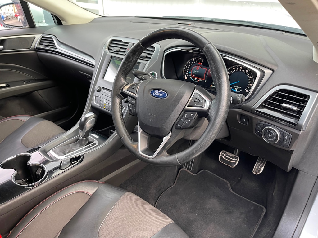 Used Ford Mondeo 2017 for sale - 76847325: Photo 12