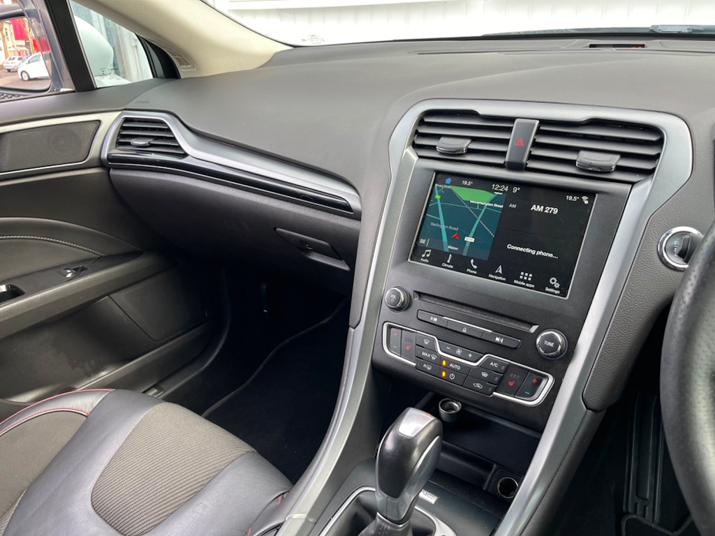 Used Ford Mondeo 2017 for sale - 76847325: Photo 29