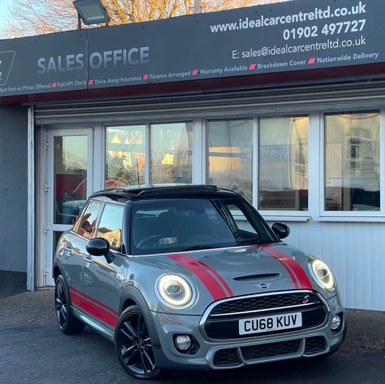 Used MINI Hatch 2018 for sale - 76796662: Photo 1