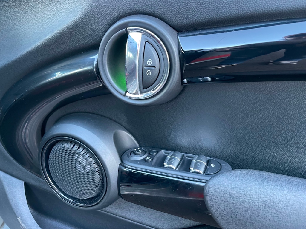 Used MINI Hatch 2018 for sale - 76796662: Photo 19