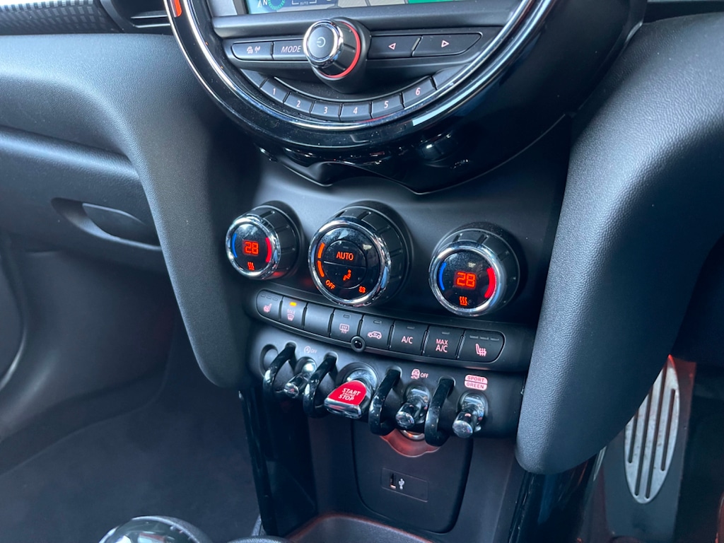 Used MINI Hatch 2018 for sale - 76796662: Photo 29