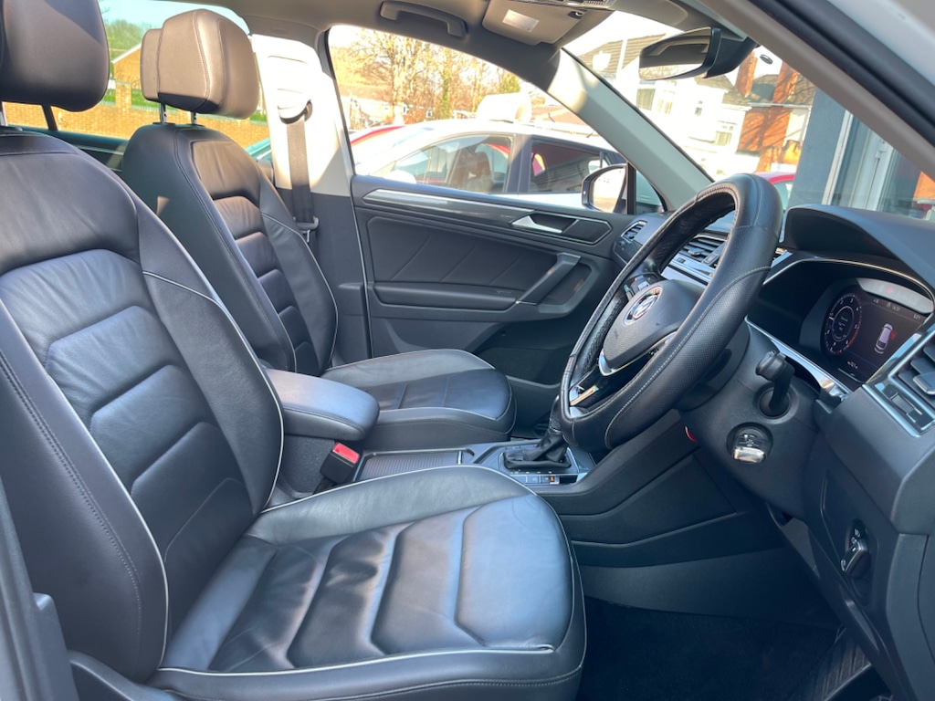 Used Volkswagen Tiguan 2018 for sale - 77679138: Photo 10