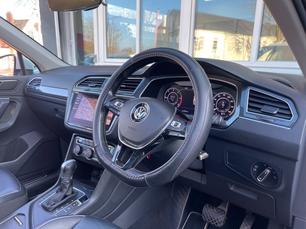 Used Volkswagen Tiguan 2018 for sale - 77679138: Photo 9