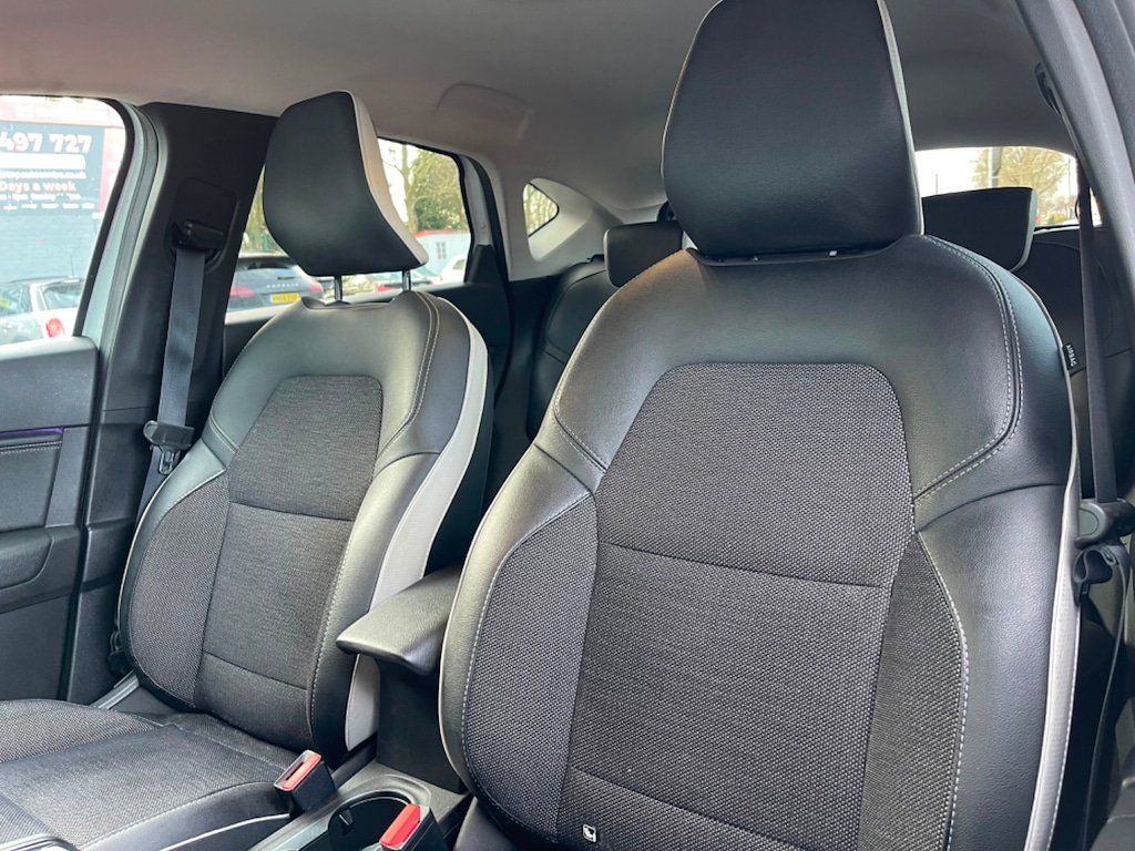 Used Renault Captur 2024 for sale - 76796671: Photo 18