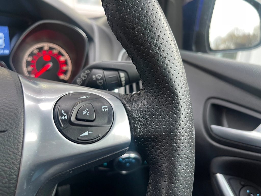 Used Ford Focus 2014 for sale - 76501619: Photo 21