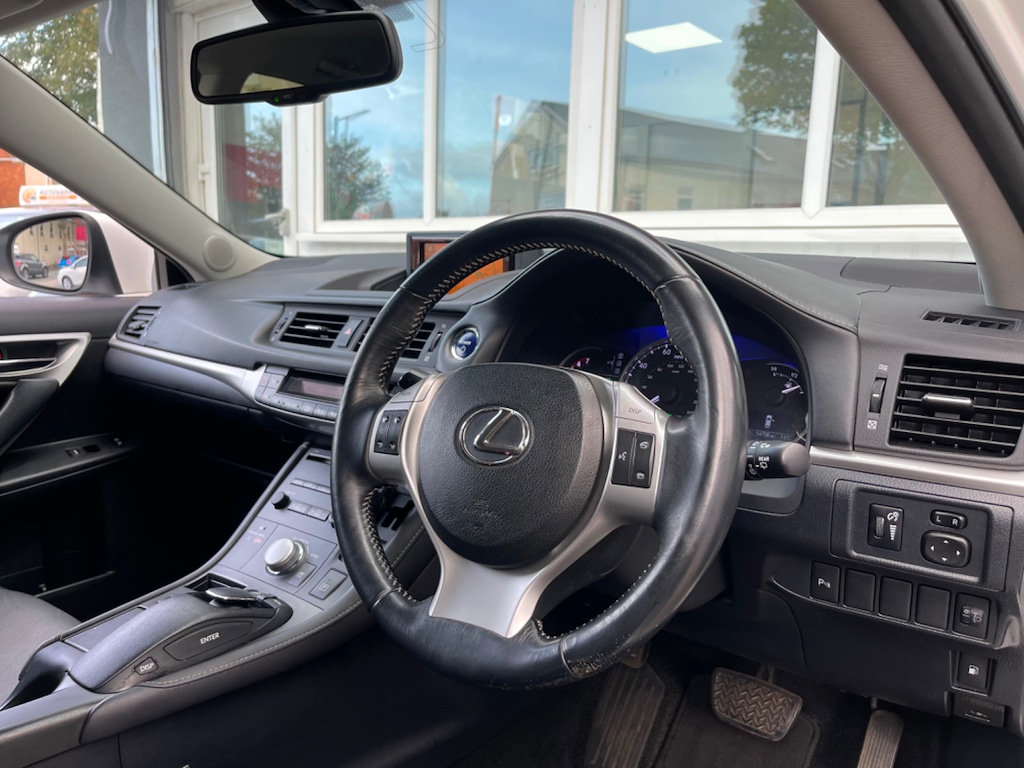 Used Lexus CT 2011 for sale - 75742904: Photo 12