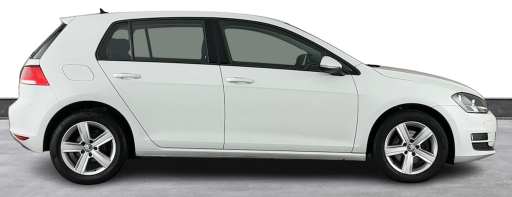 Used Volkswagen Golf 2017 for sale - 76640653: Photo 2