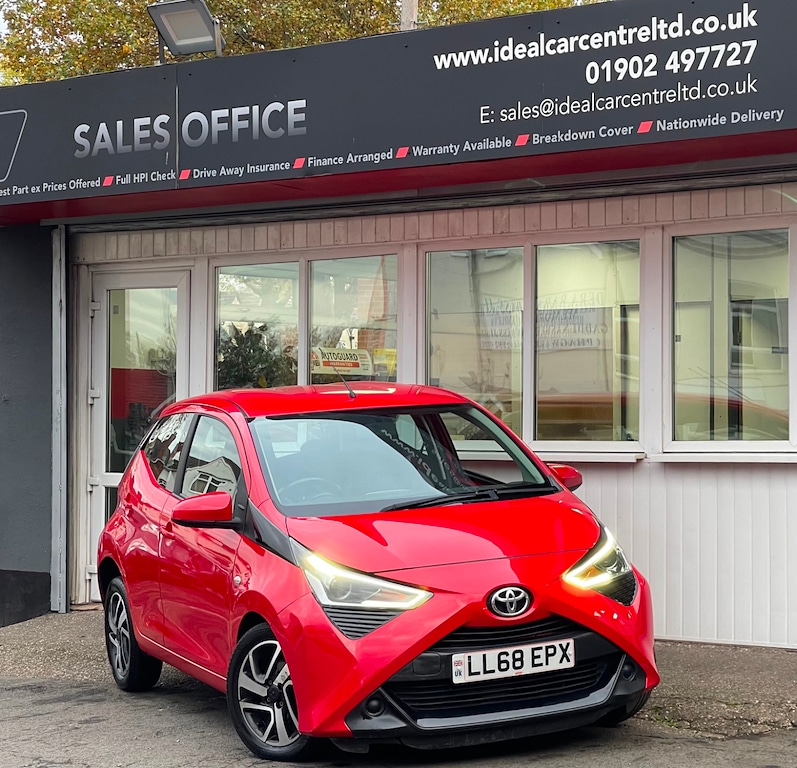 Used Toyota AYGO 2018 for sale - 76351128: Photo 1