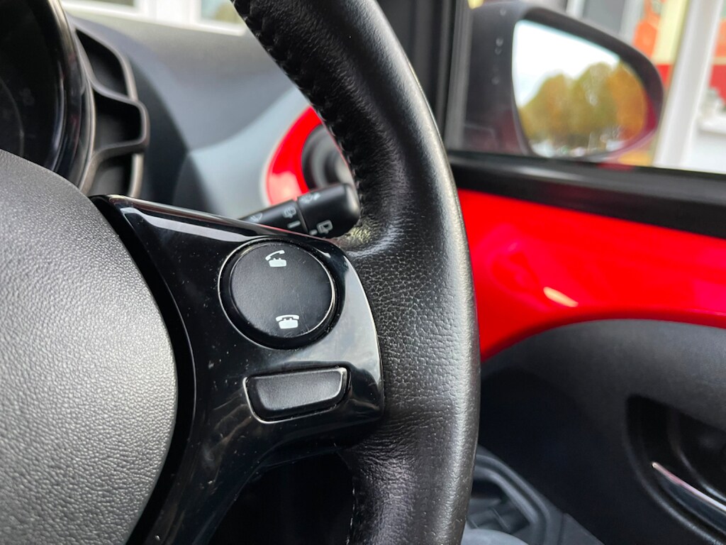 Used Toyota AYGO 2018 for sale - 76351128: Photo 20