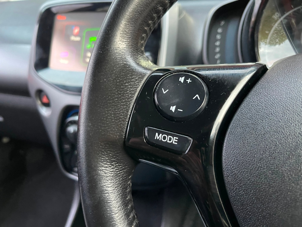 Used Toyota AYGO 2018 for sale - 76351128: Photo 21