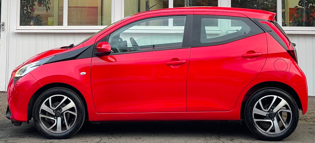 Used Toyota AYGO 2018 for sale - 76351128: Photo 28