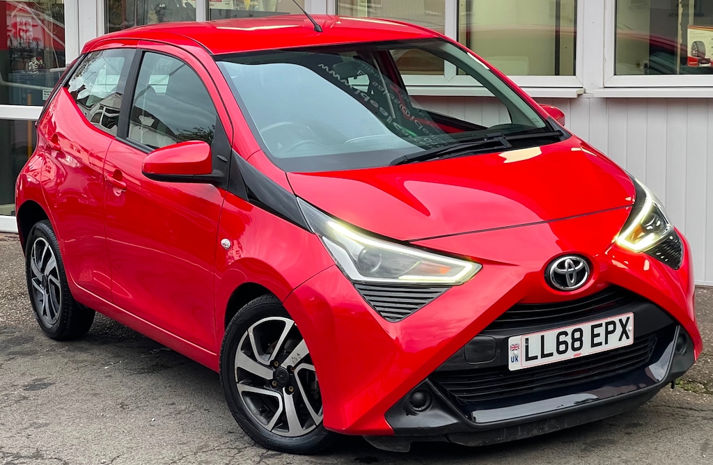 Used Toyota AYGO 2018 for sale - 76351128: Photo 3