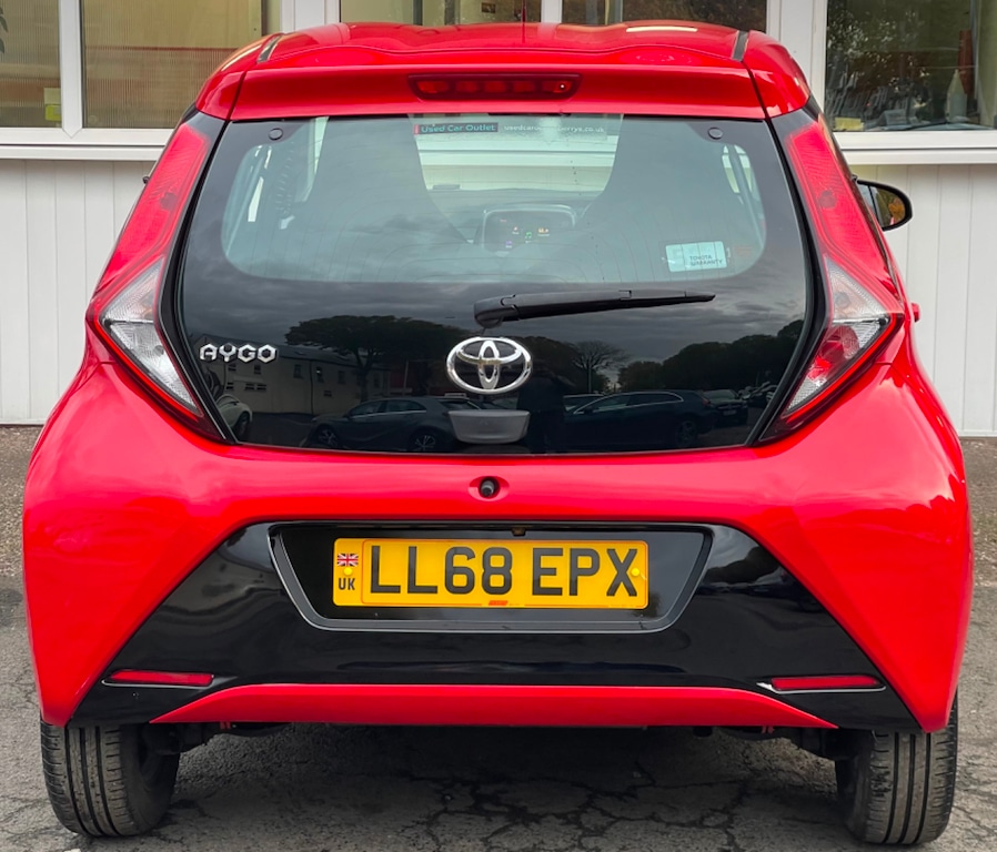 Used Toyota AYGO 2018 for sale - 76351128: Photo 9