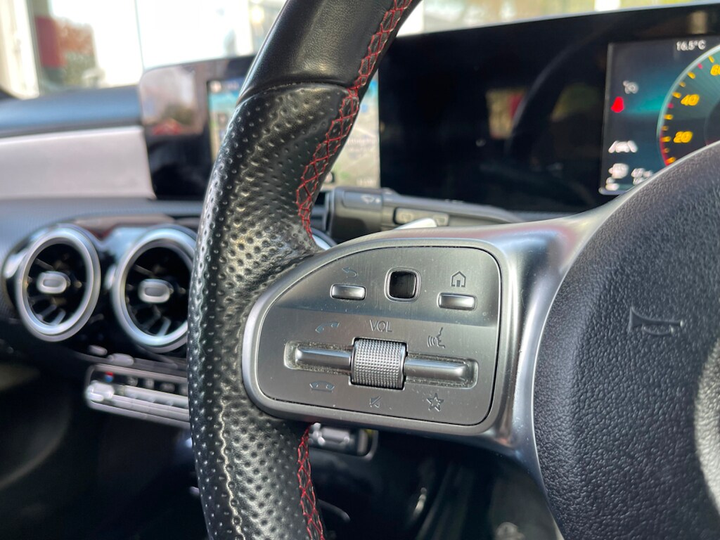 Used Mercedes-Benz A-Class 2018 for sale - 75943640: Photo 25