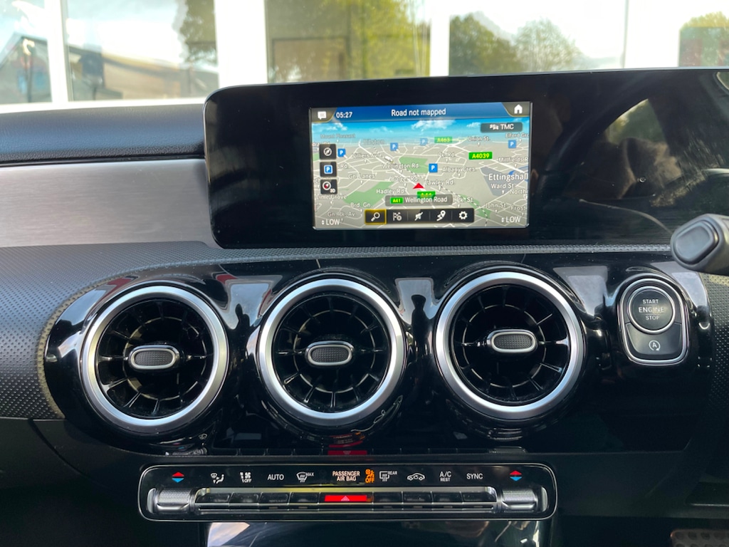 Used Mercedes-Benz A-Class 2018 for sale - 75943640: Photo 27