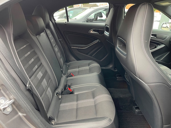 Used Mercedes-Benz A-Class 2018 for sale - 76086909: Photo 10