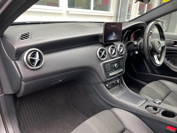 Used Mercedes-Benz A-Class 2018 for sale - 76086909: Photo 17
