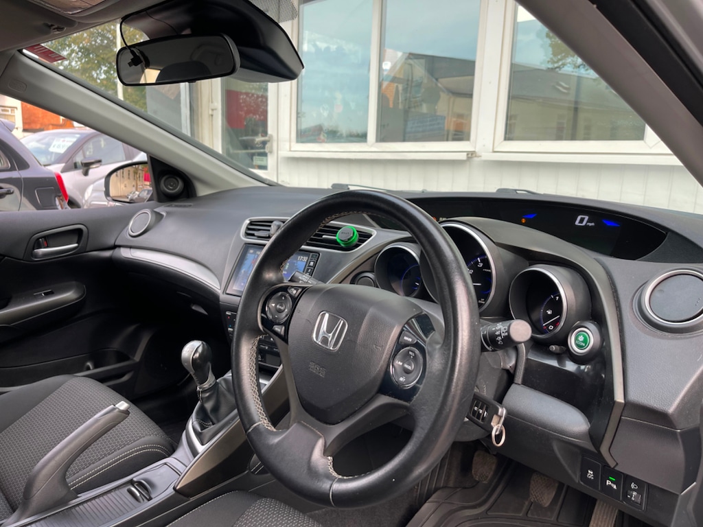 Used Honda Civic 2017 for sale - 76015348: Photo 14