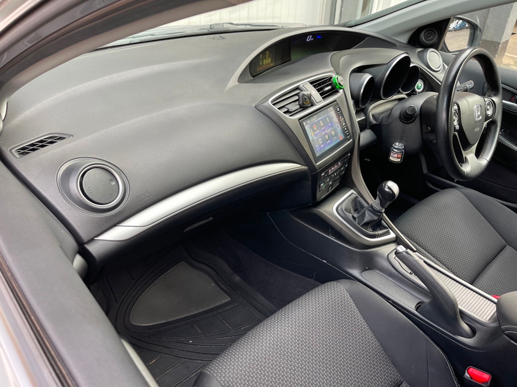 Used Honda Civic 2017 for sale - 76015348: Photo 19