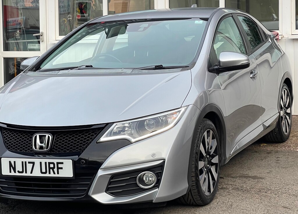 Used Honda Civic 2017 for sale - 76015348: Photo 30