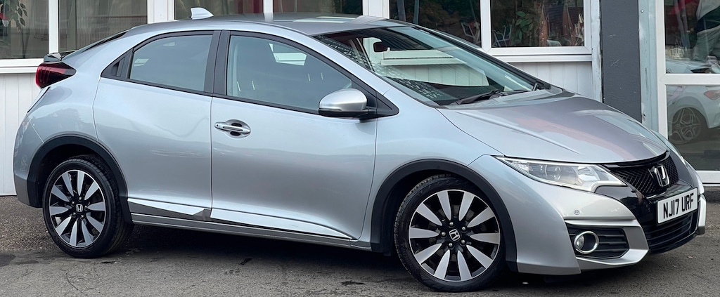 Used Honda Civic 2017 for sale - 76015348: Photo 5