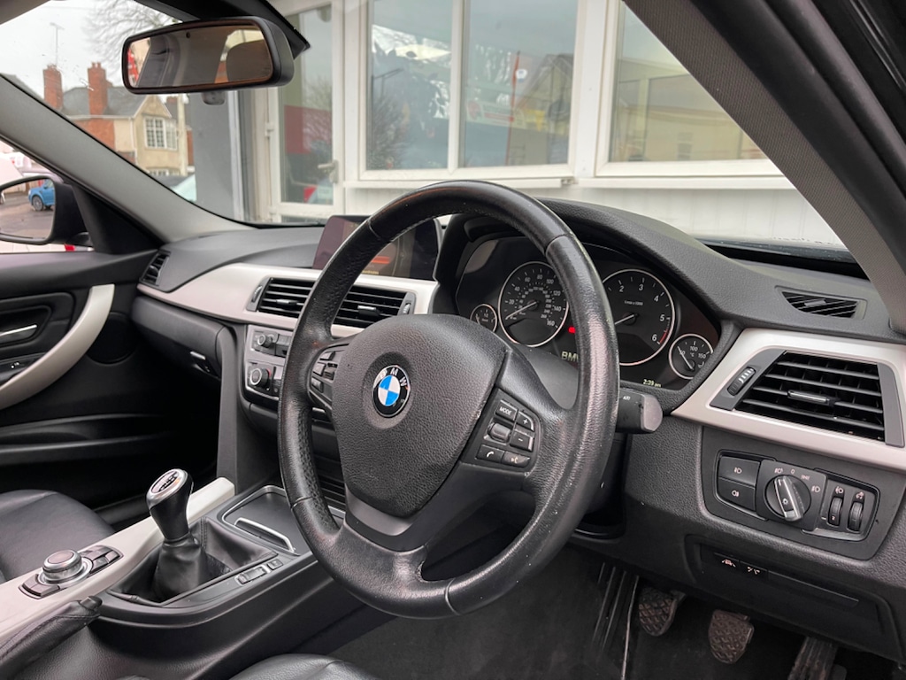 Used BMW 3 Series 2018 for sale - 76664631: Photo 11