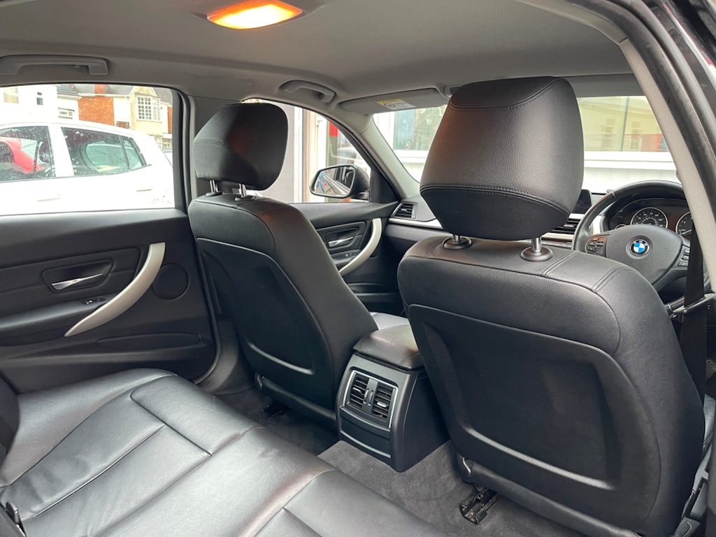 Used BMW 3 Series 2018 for sale - 76664631: Photo 14