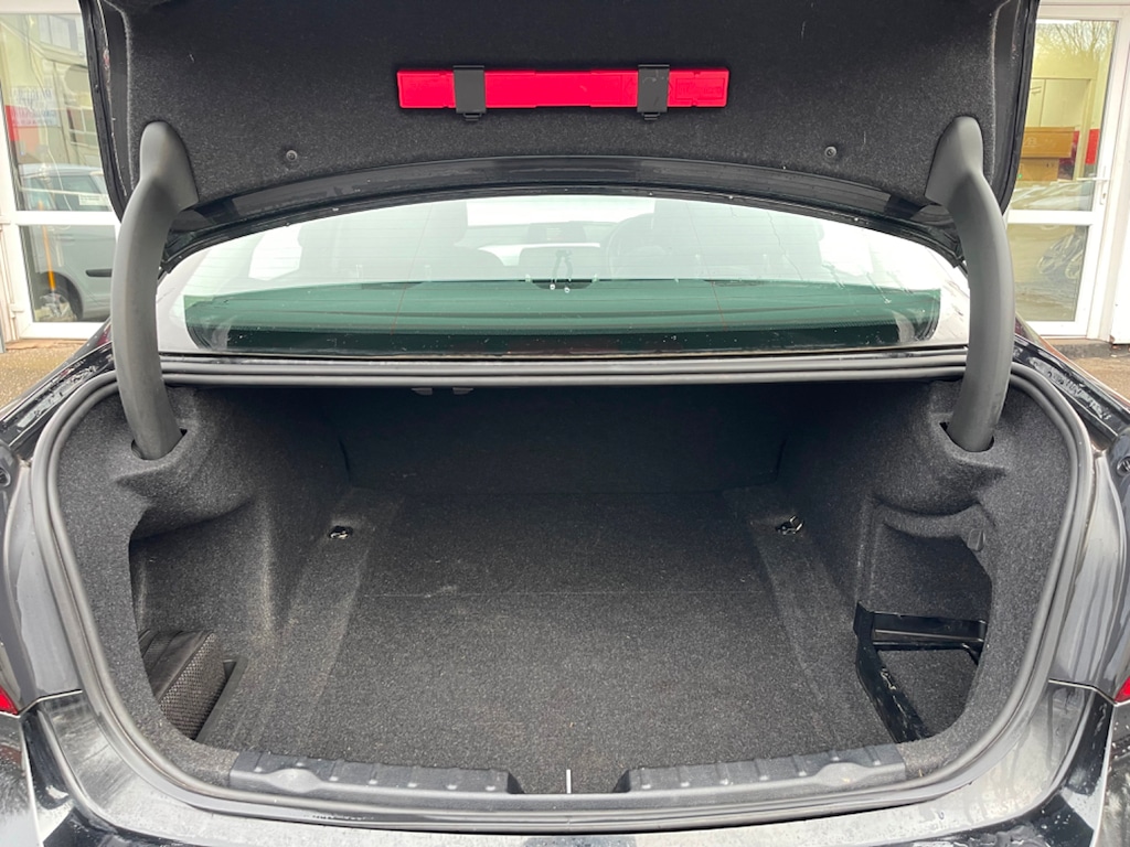 Used BMW 3 Series 2018 for sale - 76664631: Photo 17