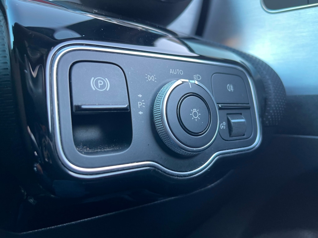 Used Mercedes-Benz A-Class 2020 for sale - 76480008: Photo 25