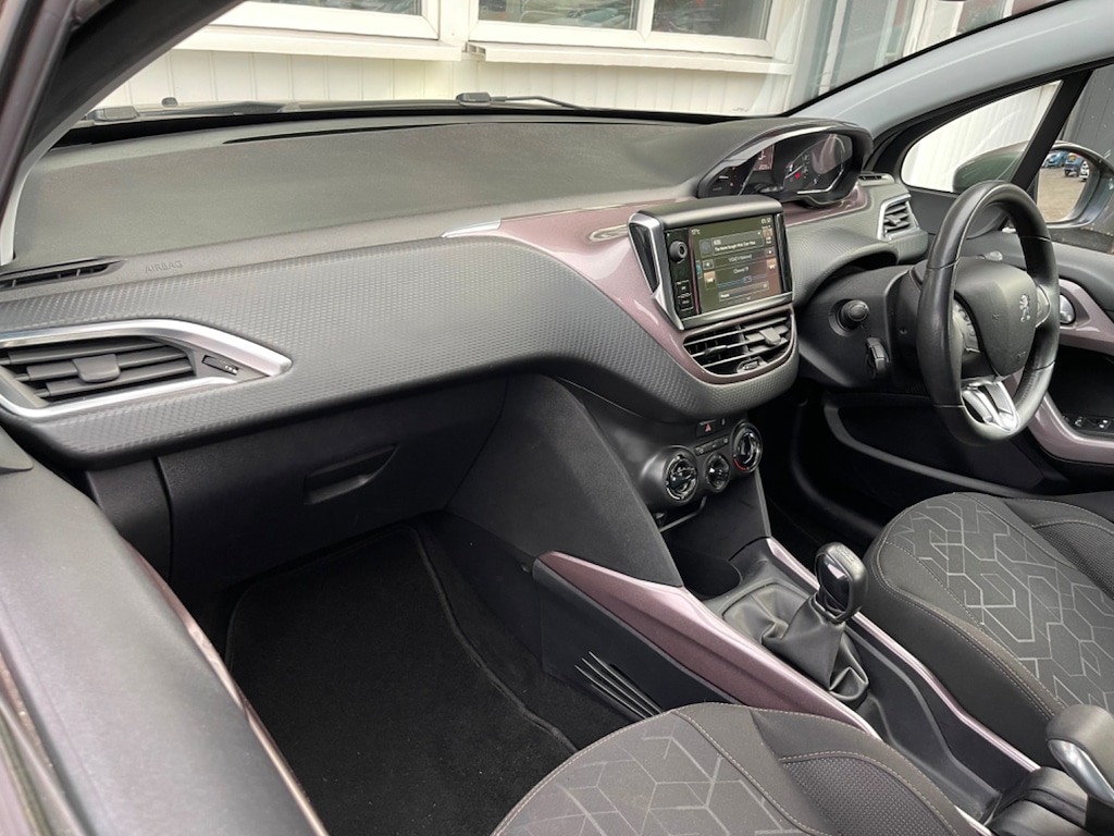 Used Peugeot 2008 2015 for sale - 76086915: Photo 16